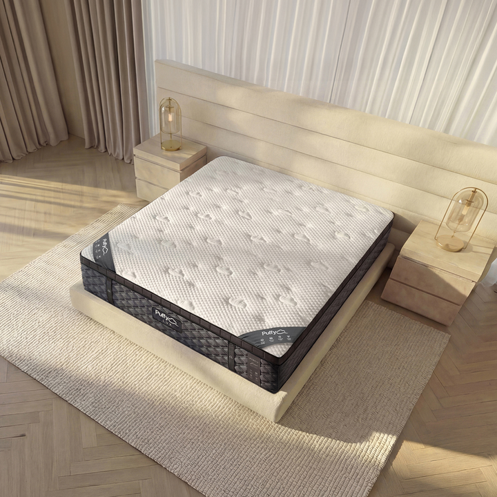 Luxe Hybrid Mattress by Puffy
